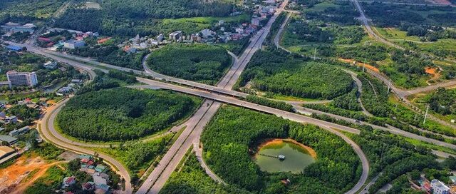 Hà Nội thành lập 2 thành phố mới tại Hòa Lạc và Sơn Tây - Ba Vì, thời của bất động sản phía Tây đã đến?- Ảnh 1.